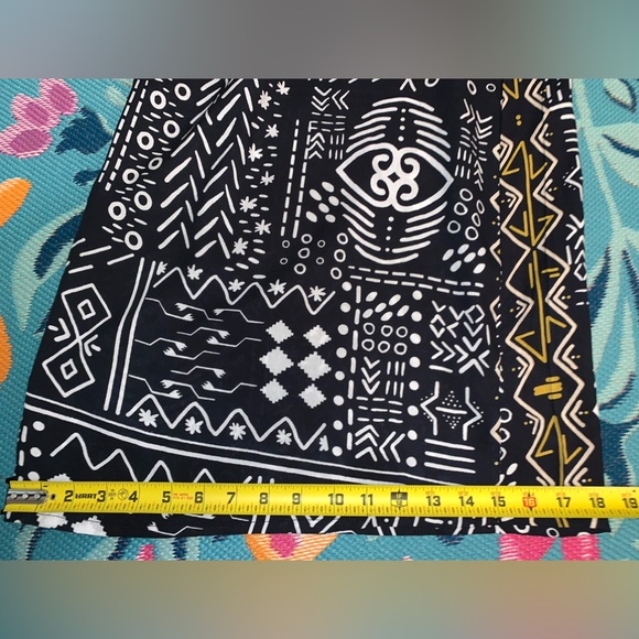 Wide Leg Lightweight Pants - Picture 10 of 12